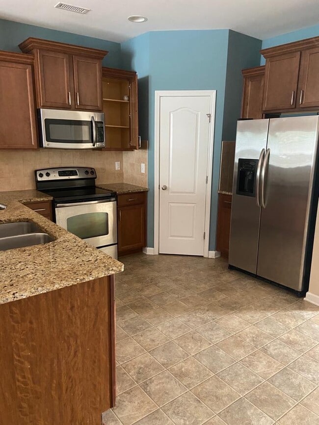 Foto del edificio - 1035 Ileagnes Rd