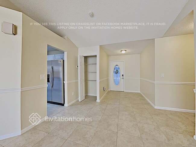 Building Photo - 21751 SW 98th Ave