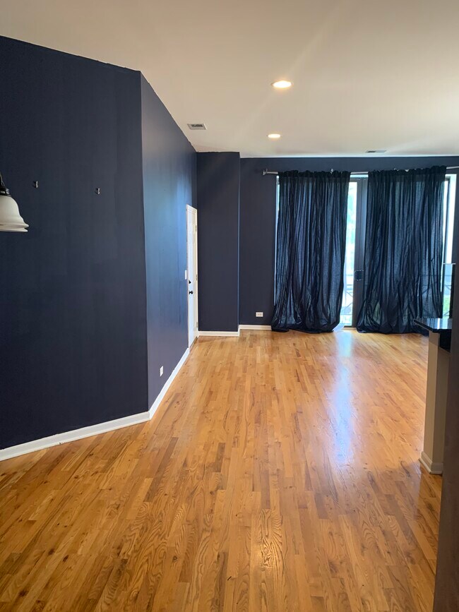 Foto del edificio - 6516 S Woodlawn Ave