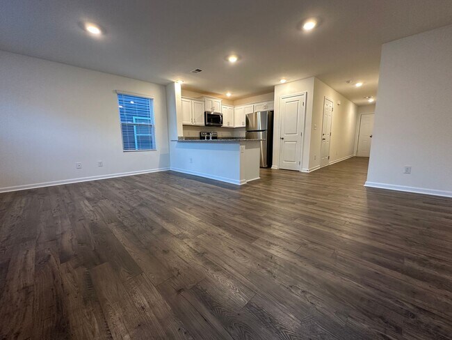 Foto del edificio - 3 Bedroom / 2.5 Bath Townhome Kingsport, TN