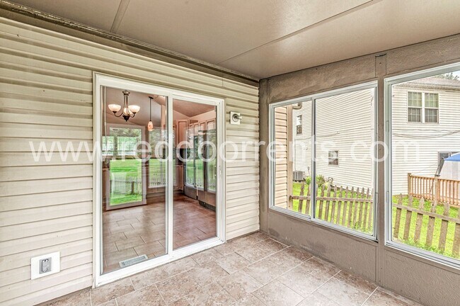 Foto del edificio - Comfortable 3-Bedroom Home in a Peaceful N...