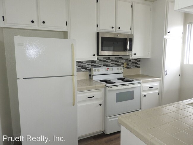 Building Photo - 2 br, 2 bath House - 3761 Udall Street #102