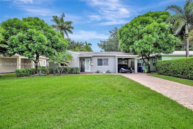 Foto del edificio - 828 SW 15th St