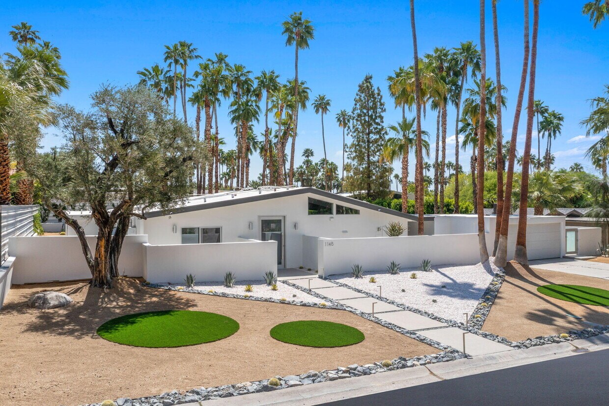 Foto principal - 1148 N Rose Ave