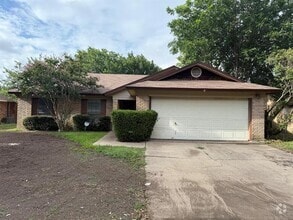 Building Photo - 3925 Hemlock St