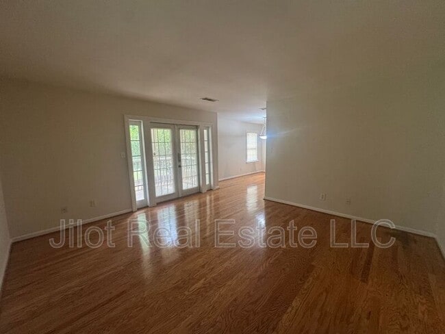 Foto del edificio - 1445 Monroe Dr NE