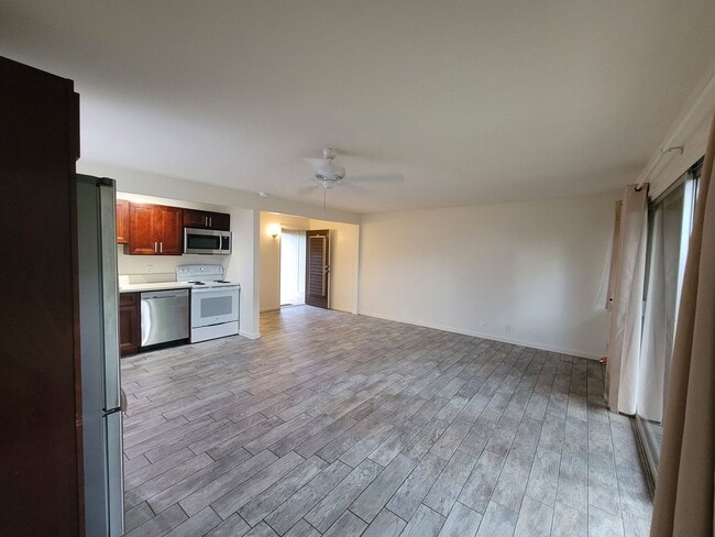 Building Photo - 3559 Lower Honoapiilani Rd