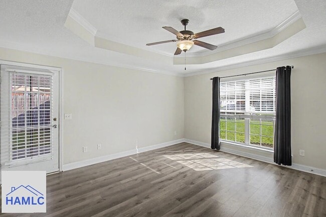 Building Photo - 225 Augusta Way