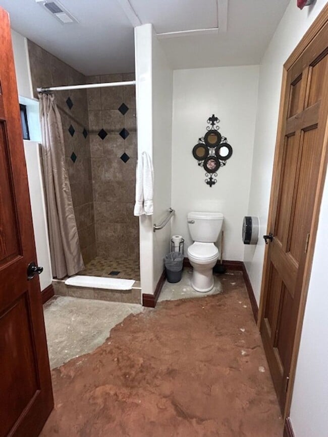 Building Photo - 1844 Rozier Church Rd