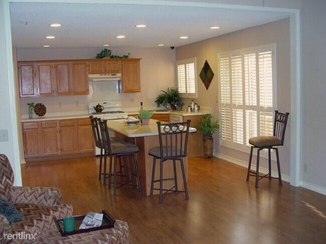 Building Photo - 3 br, 2 bath House - 9306 Chattanooga Dr