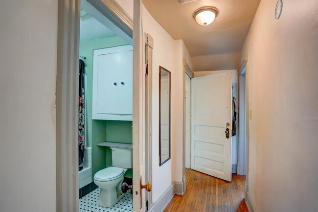 Hallway - 1027 Drake St