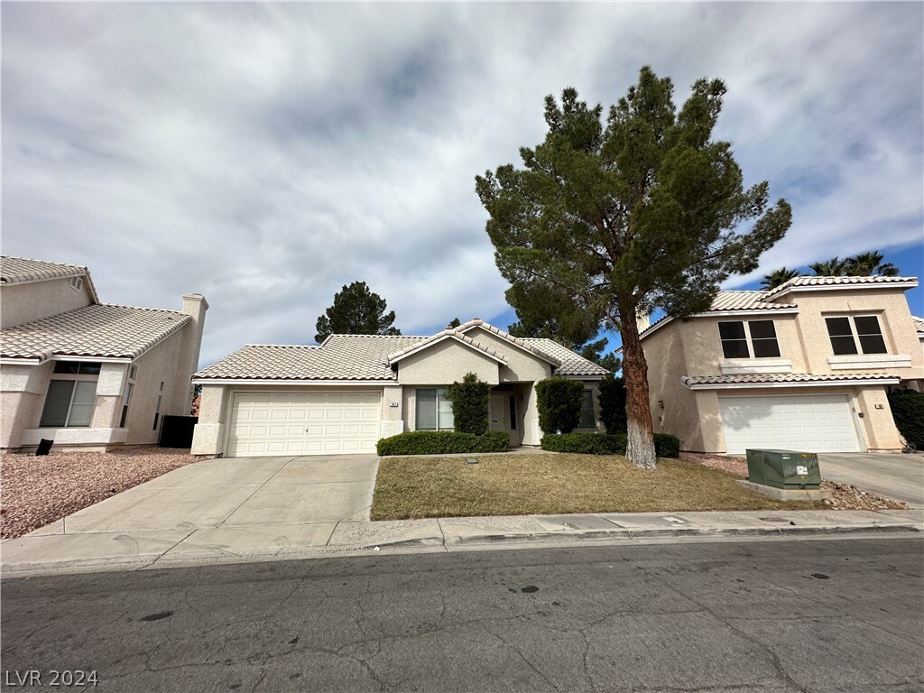 Primary Photo - 161 Alterra Dr