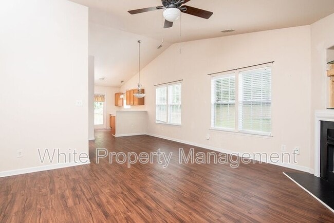 Foto del edificio - 2836 Oasis Ln