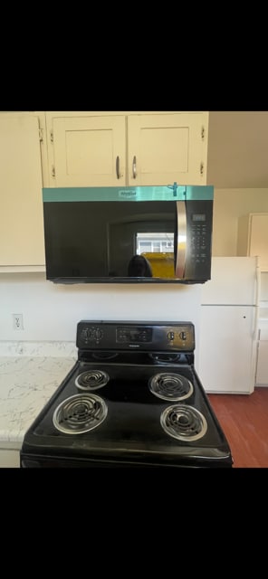 Photo - 603 NE Beech St Apartment