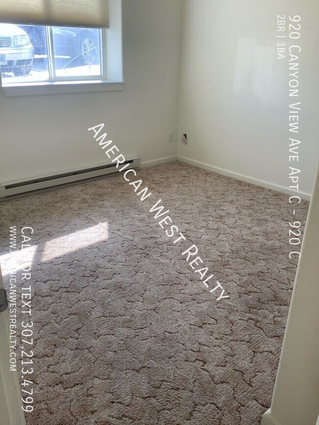 Foto del edificio - 920 Canyon View Ave