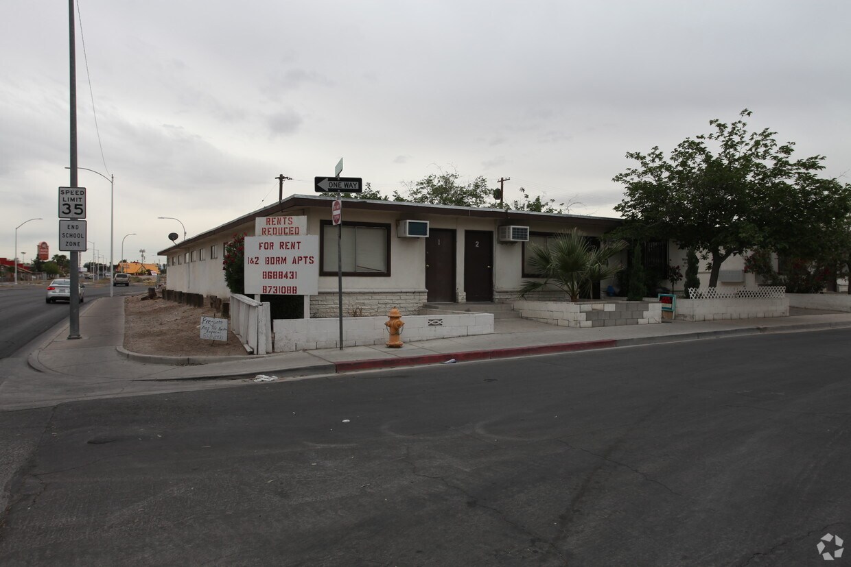 Primary Photo - 2416 Sunrise Ave
