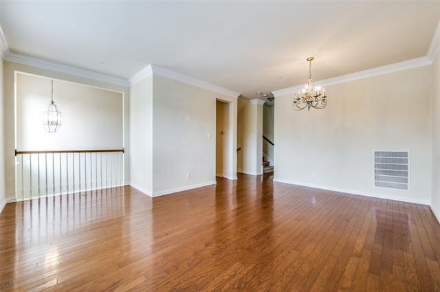 Building Photo - 1433 Fox Run Dr