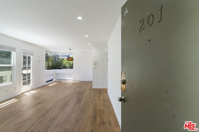 Building Photo - 4238 Whitsett Ave