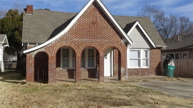 Building Photo - 1123 NW 40th St