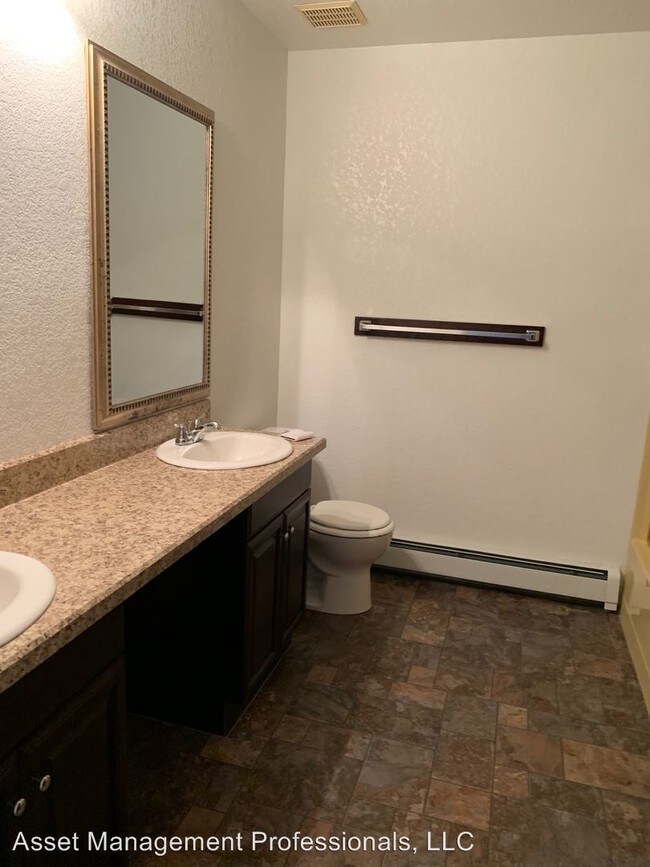 Building Photo - 1 br, 1 bath Apartment - 1391 Easy Street