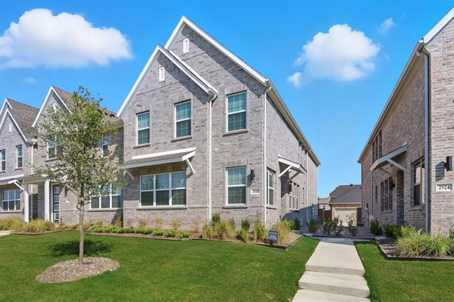 Foto del edificio - 2528 Red Tailed Hawk Ln