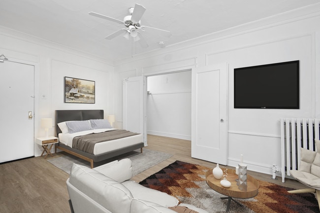 Área de estar STUD - 1049 W. Oakdale