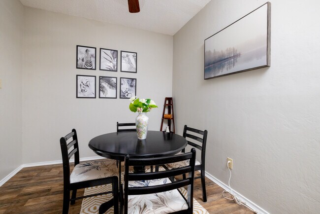 Foto del edificio - 2700 Ansley Ct