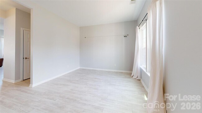 Building Photo - 10848 Tailwater St