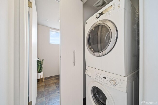 Foto del edificio - 3121 20th St