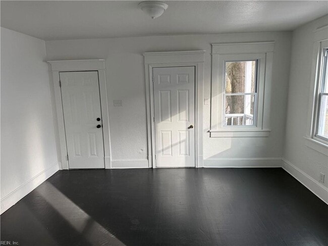 Photo - 1707 Holladay St Townhome