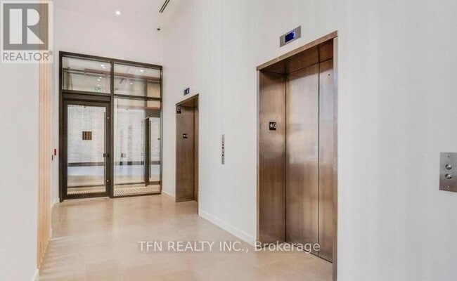 Building Photo - 3009 Novar Rd