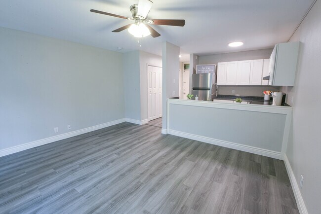 Foto del edificio - Sunset Terrace