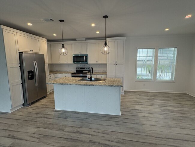 Foto del edificio - 3055 Lamplighter Dr