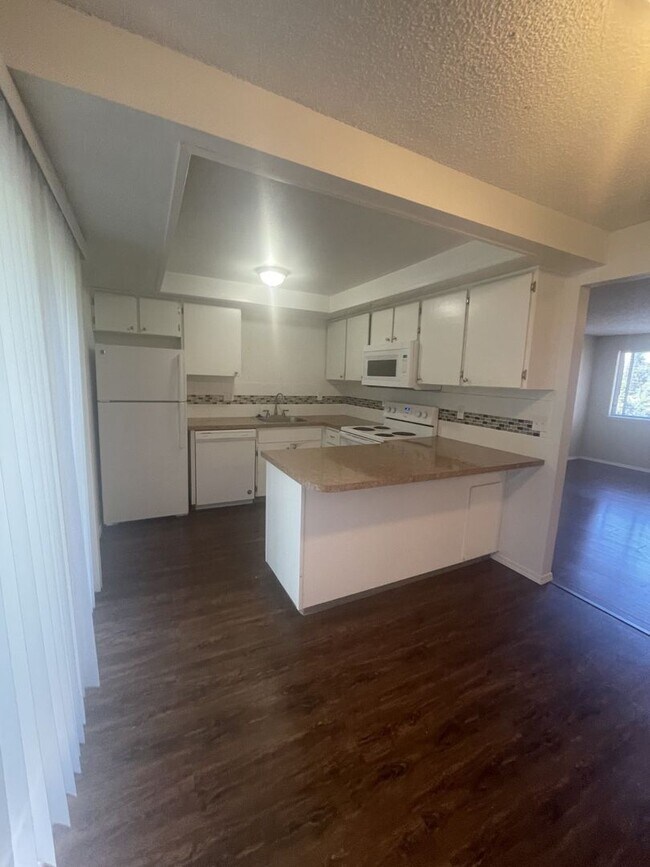 Foto del edificio - Cute Lower Level Flat at Tully Ridge