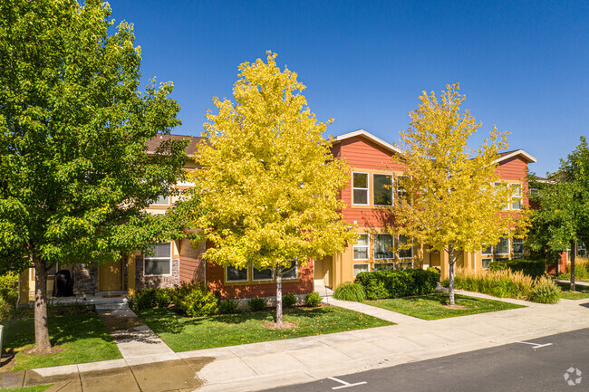 Building Photo - Farmington Crossing