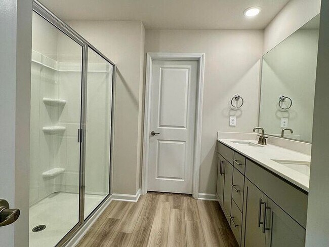Foto del edificio - Build Equity While Leasing - Lease and Own...