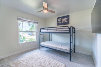 Building Photo - 201 S Bahama Ave Building Photo - 201 S Bahama Ave