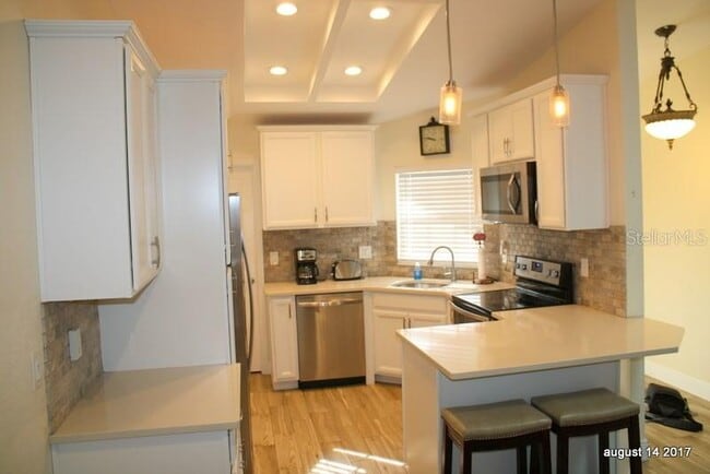 Building Photo - 3805 River Oaks Ct