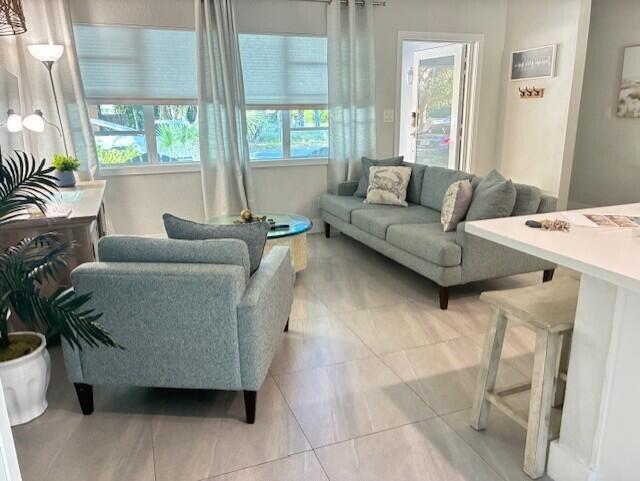 Foto del edificio - 3414 Spring St