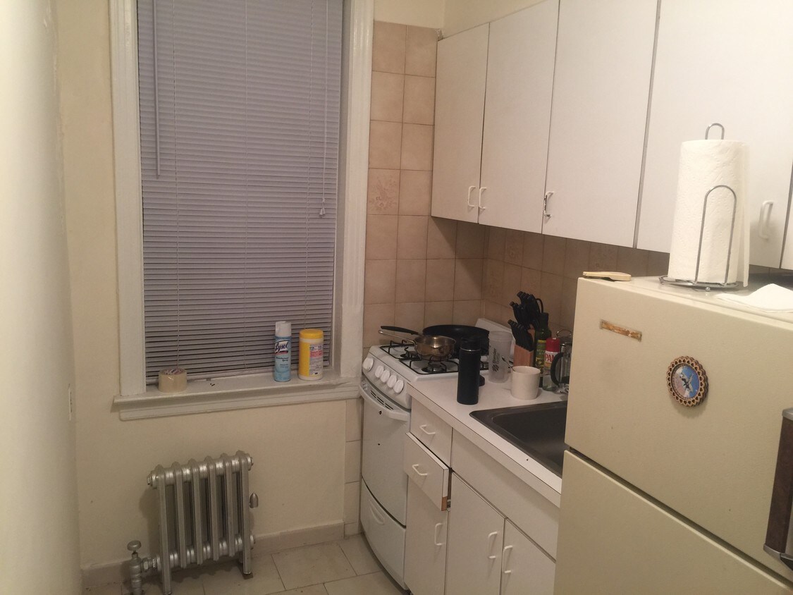 Foto principal - 32-76 42nd St