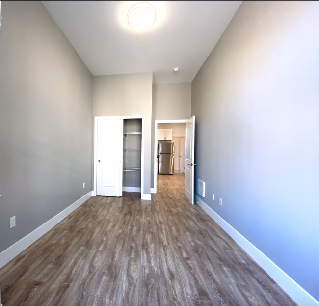 Building Photo - 2 bedroom in San Francisco CA 94115