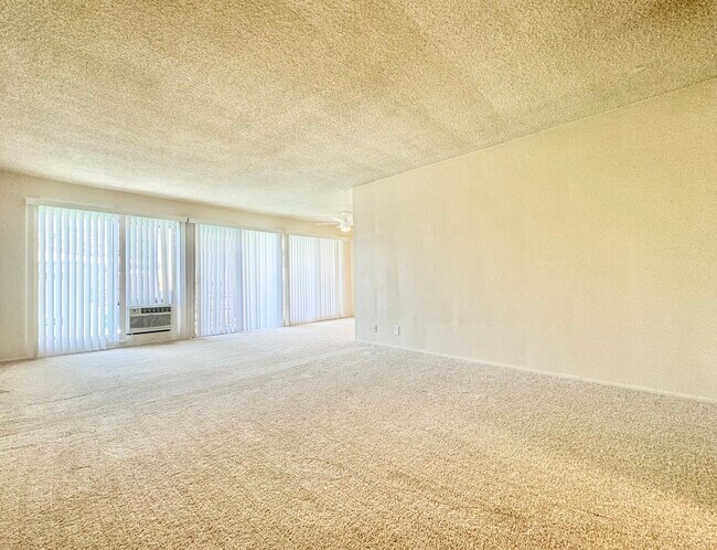 Foto del edificio - 1540 Laurel Ave