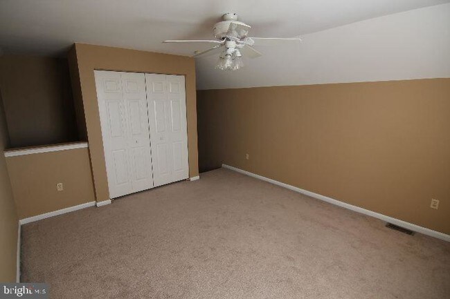 Building Photo - 14 Marsh Creek Ln