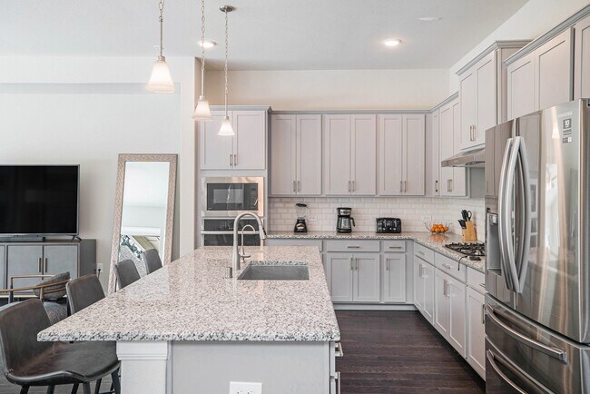 Foto del edificio - 206 Liatris Ct