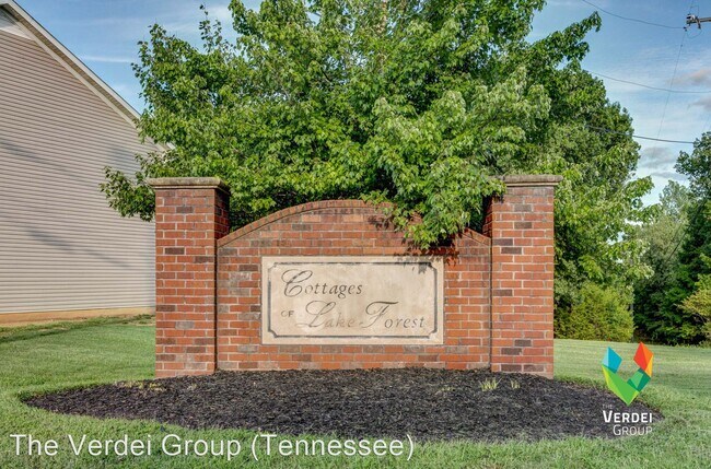 Foto del edificio - 2 br, 2.5 bath House - 8066 Logan Dr