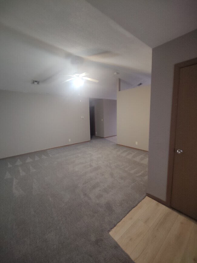Foto del edificio - 239 N Sheridan St