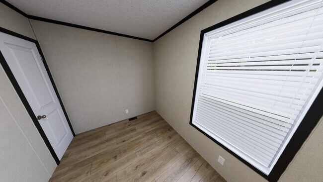 Building Photo - 5208 Champagne Dr