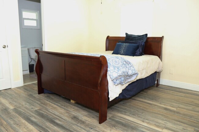 Foto del edificio - 3582 SW Vollmer St