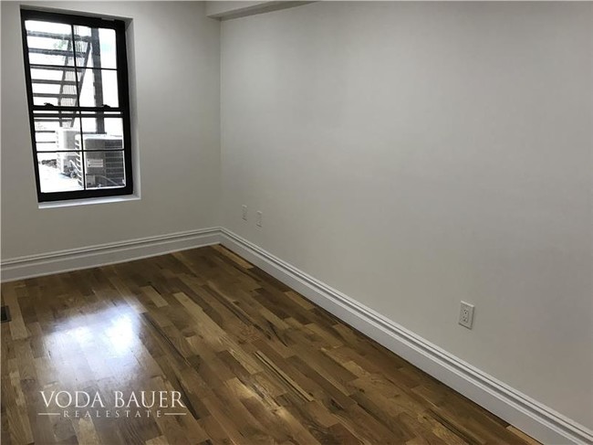 Foto del edificio - 937 Bushwick Ave