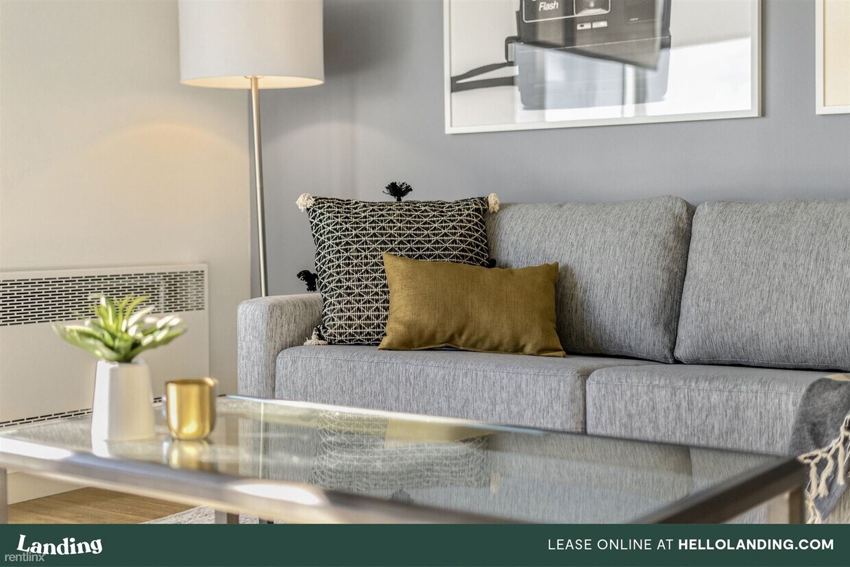 1 br, 1 bath - Landing - Zo Zo 1306 - 1 br, 1 bath  - Landing - Zo Zo 1306